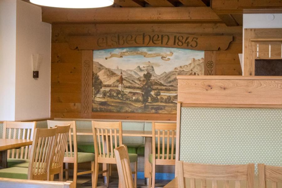 Restaurace v ubytování Gasthaus Überfuhr