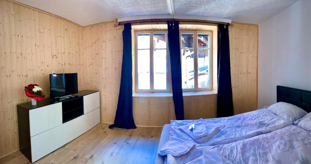 Postel nebo postele na pokoji v ubytování Weisses Rössli