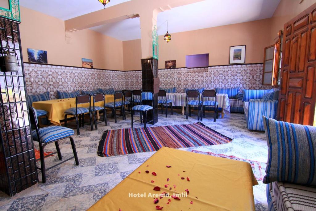 Posezení v ubytování Hotel Igoudar Armed