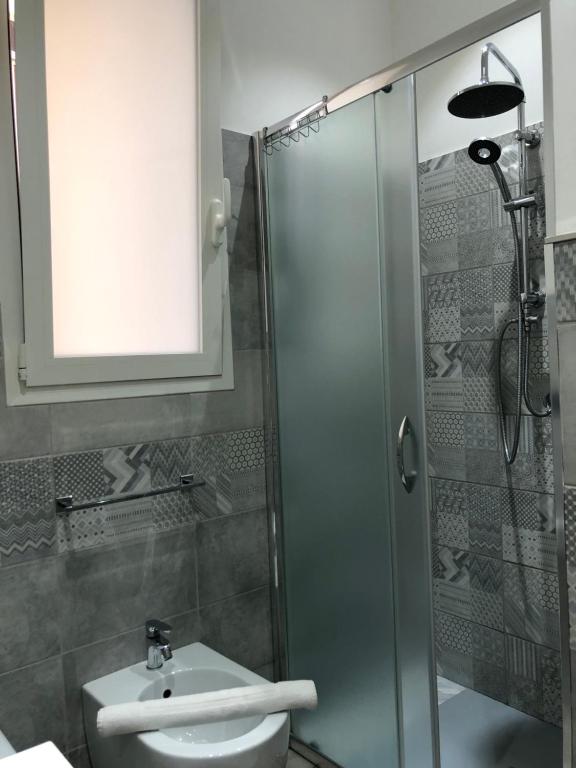 Łazienka w obiekcie Sunrise Beach Apartment Trapani
