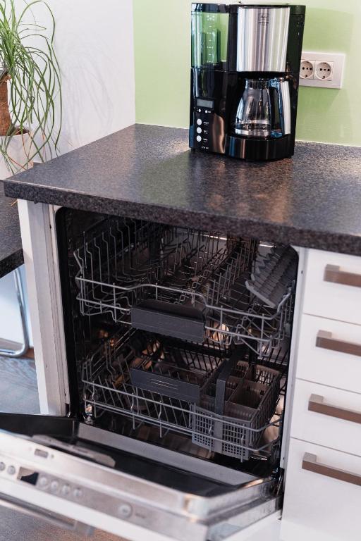 A kitchen or kitchenette at Villa Floris