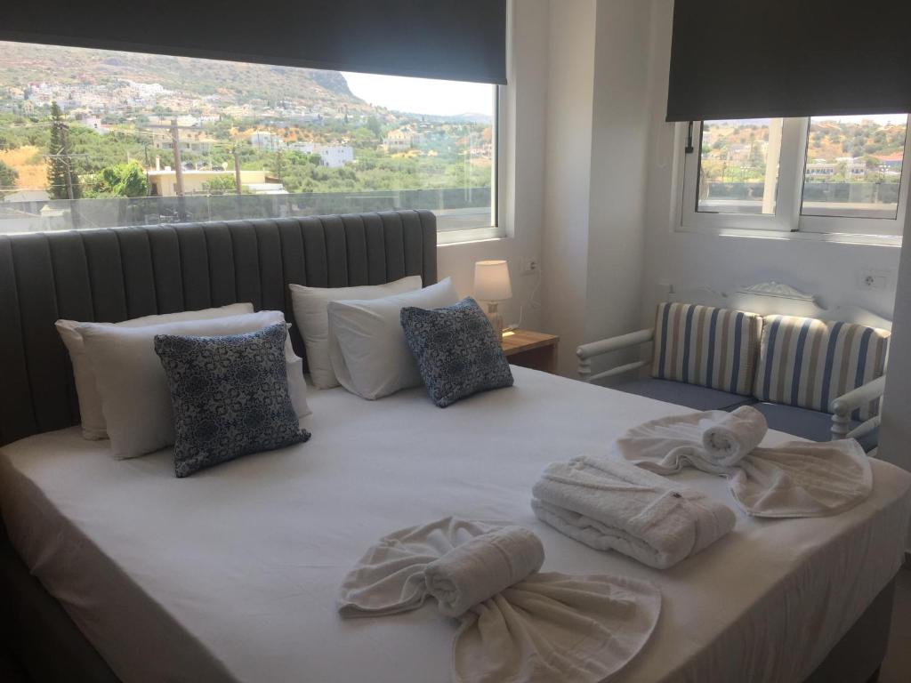 Ліжко або ліжка в номері City Pearl Hotel