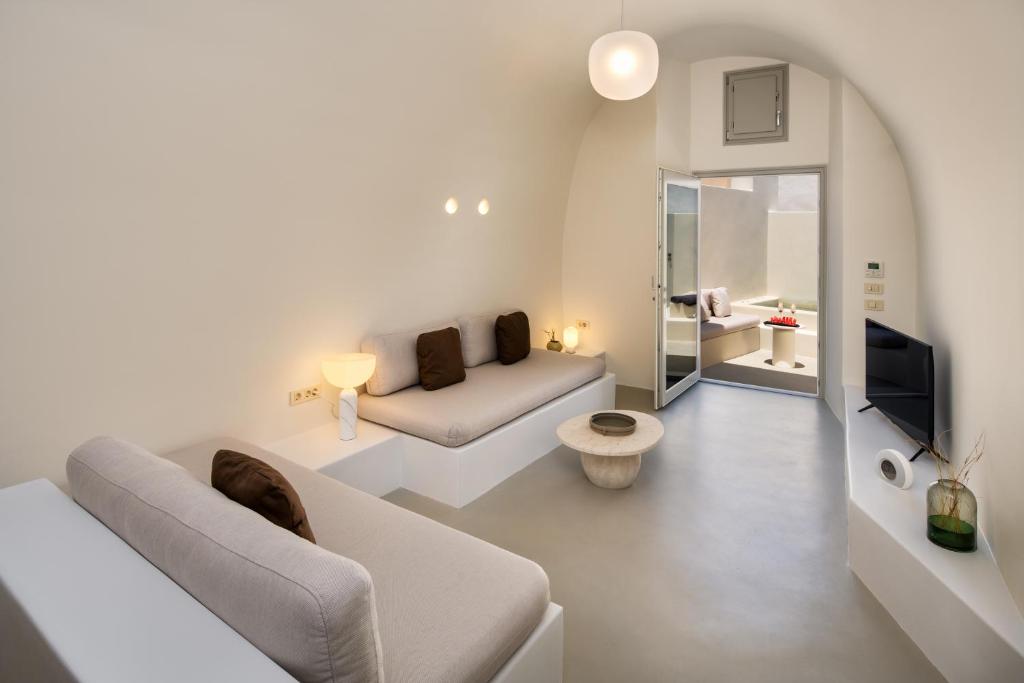 TV a/nebo společenská místnost v ubytování Coconut Residence