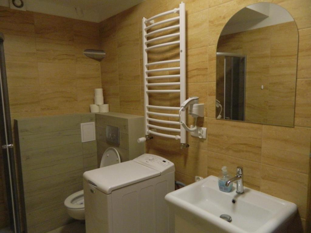 Fotografia z galérie ubytovania DOM WYPOCZYNKOWY RYBNICKA - Apartamenty v destinácii Gdynia