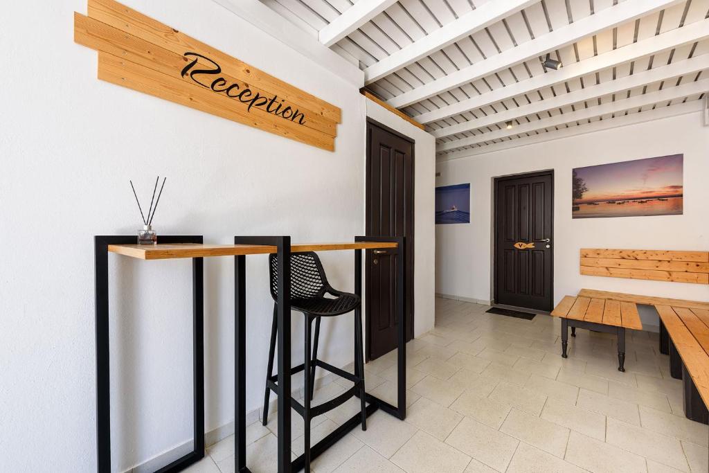 Ragoussis Sweet Rooms Paros photo 2