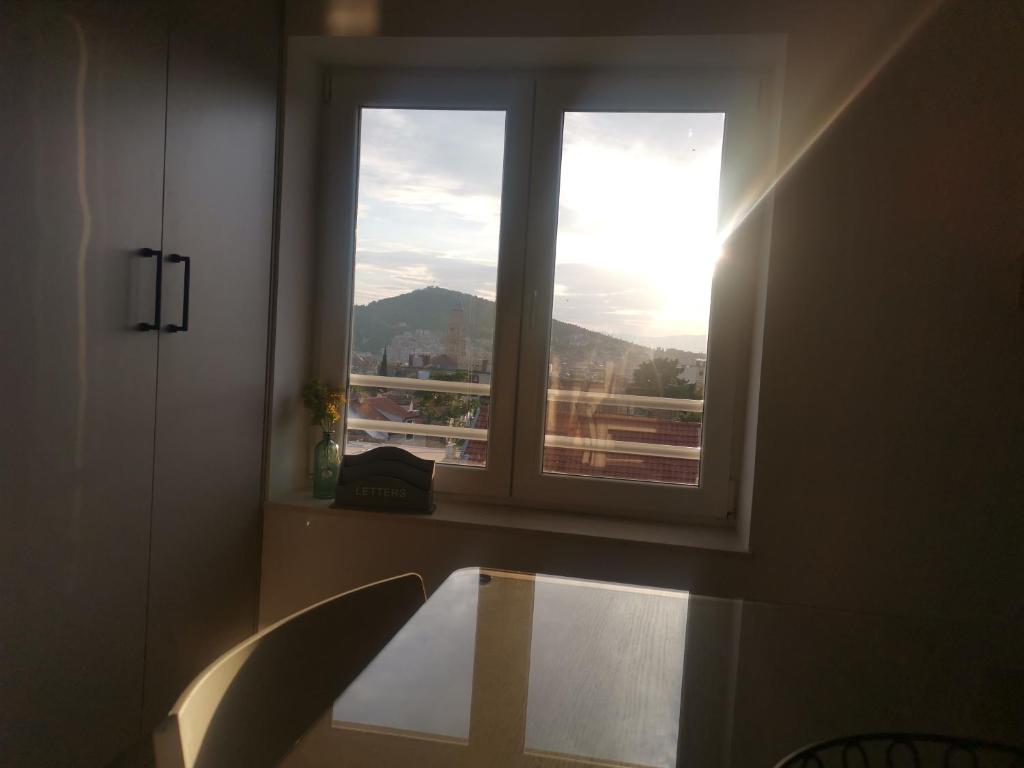 Výhľad na hory alebo výhľad na hory priamo z apartmánu