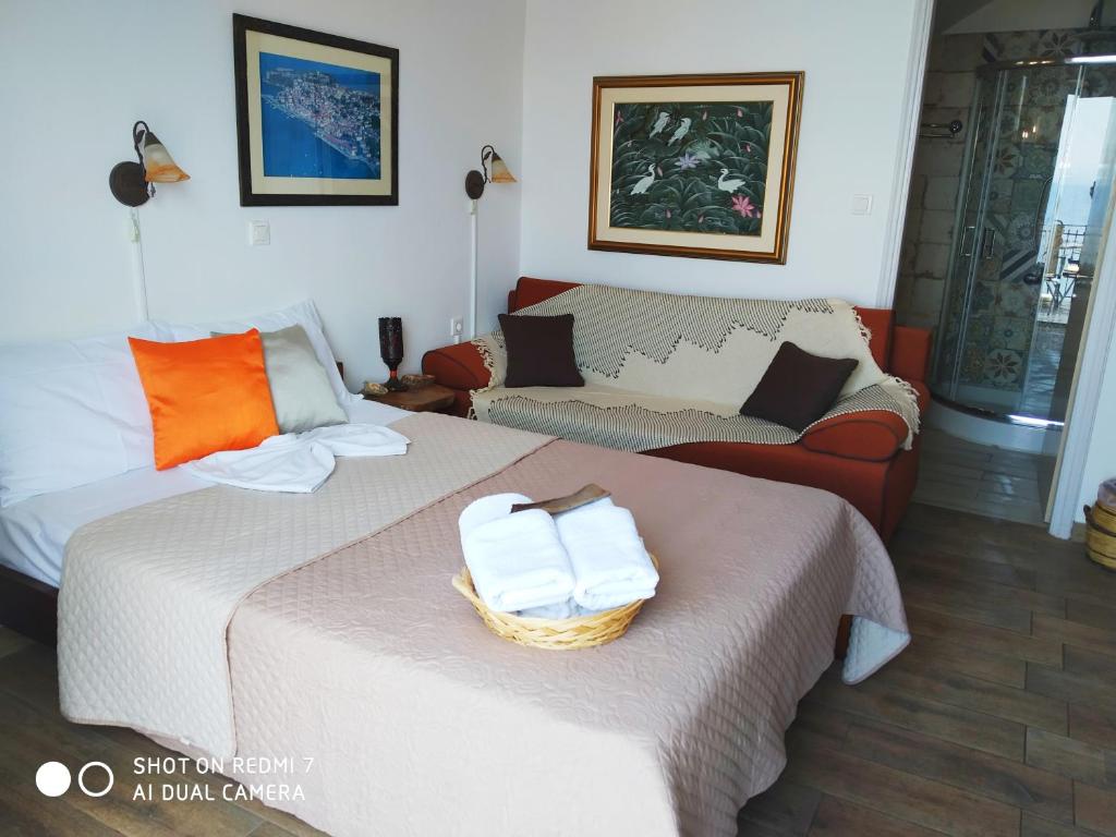 Postel nebo postele na pokoji v ubytování Violetta Rooms