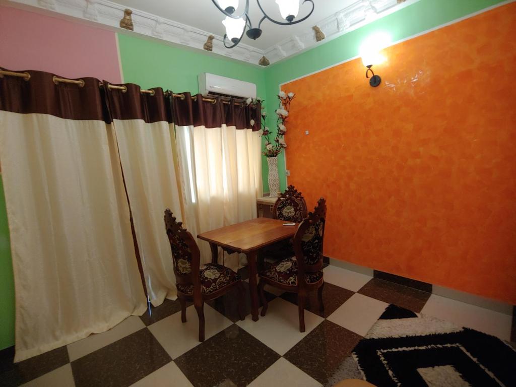 RESIDENCE AMAR - Apartment With Terrace