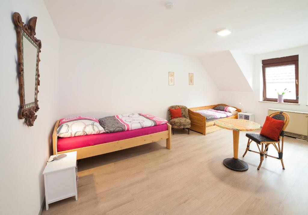 Haus Haas Zimmer&Fewo - Quarto Duplo Com Banheiro Compartilhado