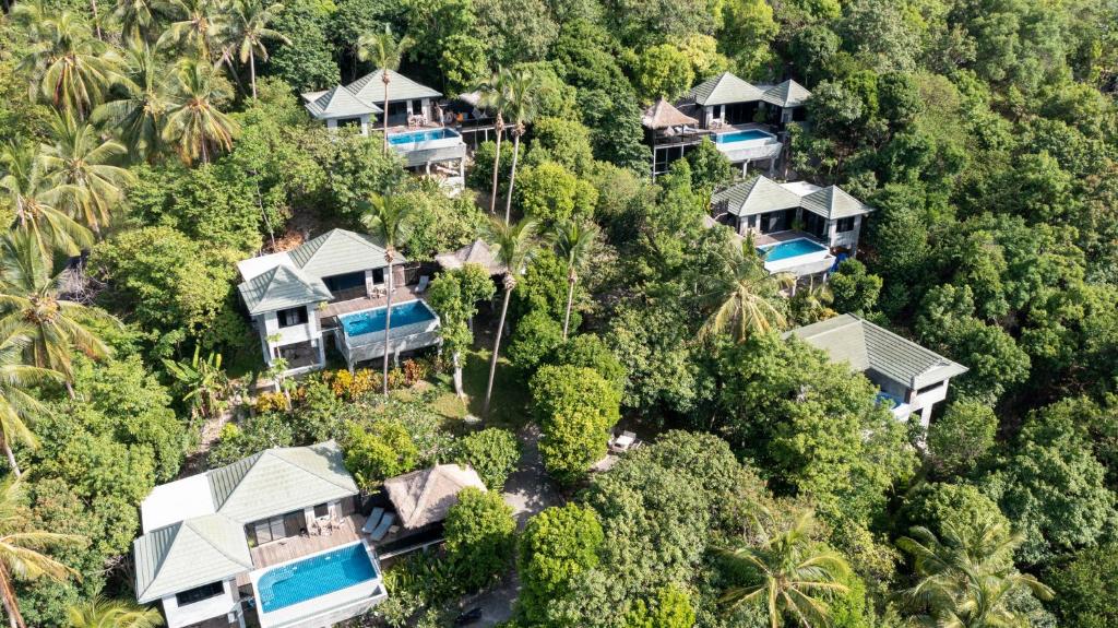 Bazén v ubytování Koh Tao Heights Pool Villas nebo v jeho okolí