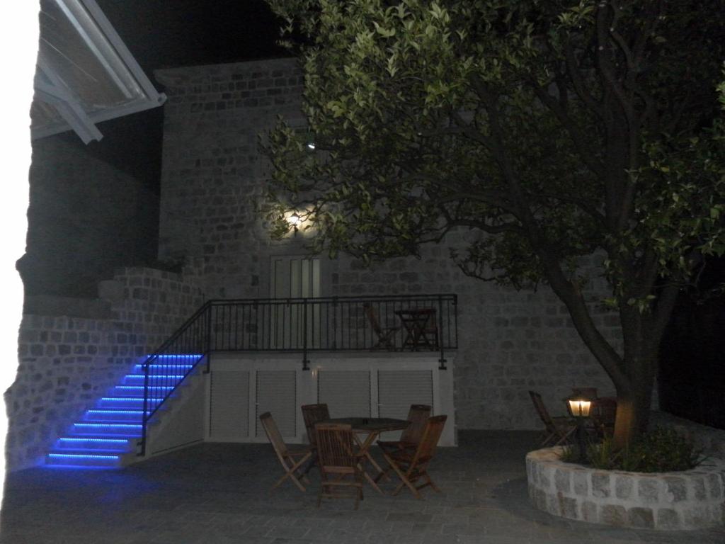 Budynek, w którym mieści się apartament