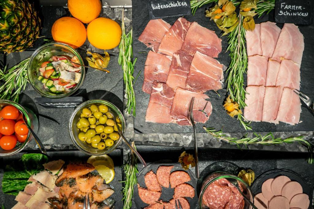 Hotel Wedina an der Alster - Resim 9