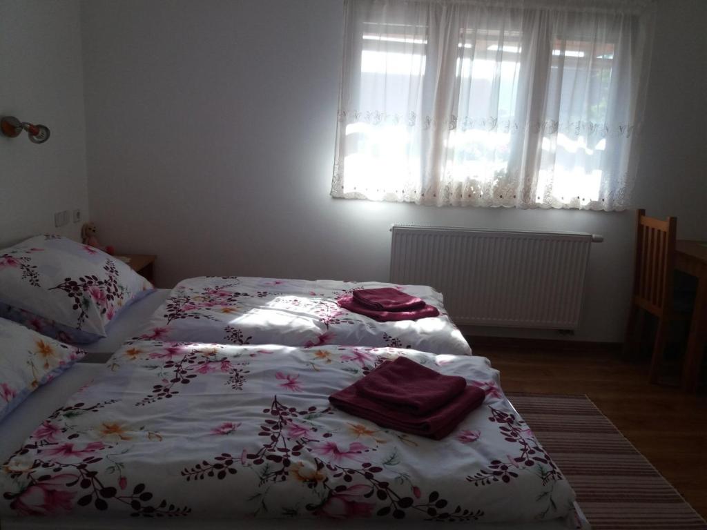 Posteľ alebo postele v izbe v ubytovaní Chalupa pri Uličke - Terchová centrum