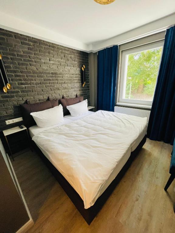 
Economy Double or Twin Room
