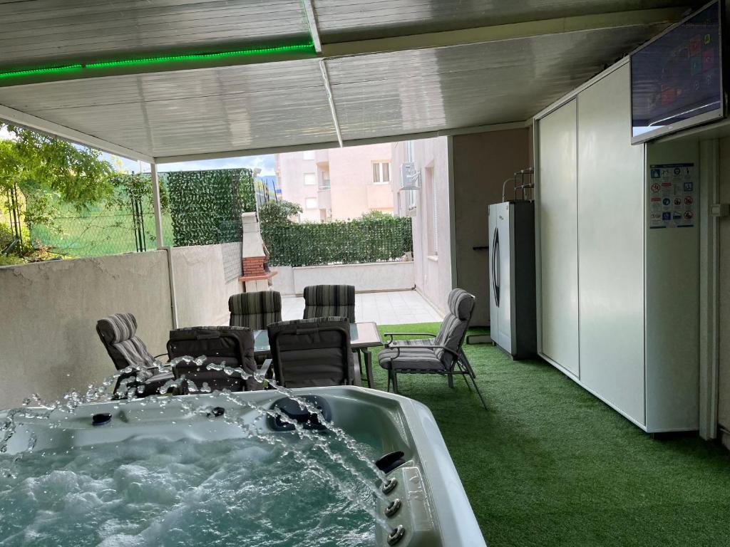 Fotografia z galérie ubytovania Apartment Relax whit big terrace 170m2 Near the best Beach in City v Splite