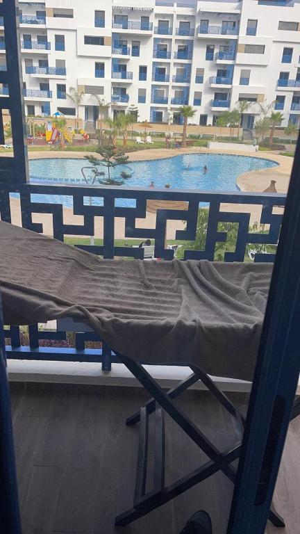 Balkón nebo terasa v ubytování Appartement de luxe avec piscine a 5 min de la plage