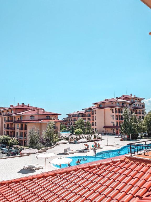 Private Apartment in Star Dreams Complex - 3 mins walk to the Beach,Spa