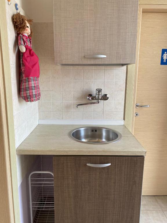 A kitchen or kitchenette at Appartamento La Chiesetta