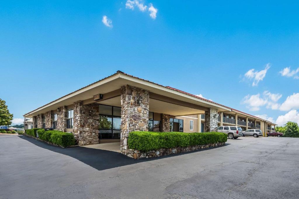 Gallery image of Quality Inn & Suites Hot Springs - Lake Hamilton in Hot Springs