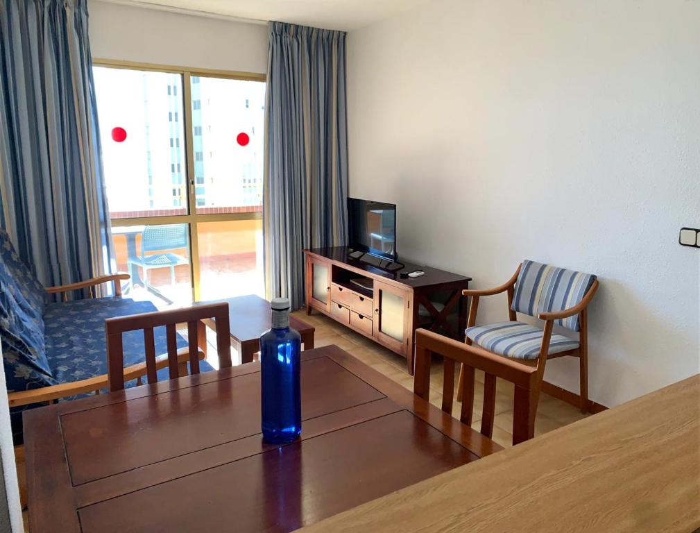 Trebol One Apartments By Mc - One-Bedroom Apartment With Pool View (3 Adults)