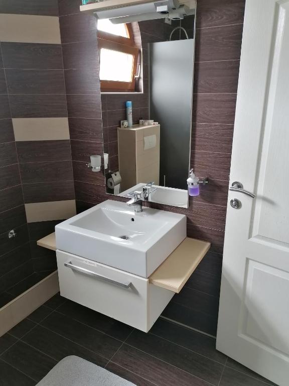 Koupelna v ubytování Rooms Delux Sarajevo
