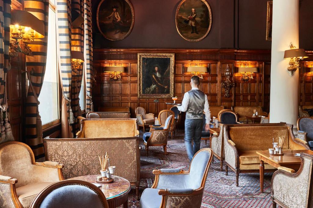 Hotel Le Negresco - Resim 13