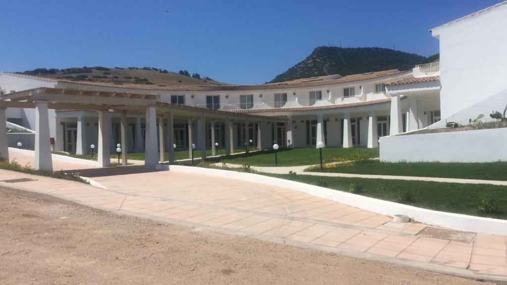 Nespecifikovaný výhled na hory nebo výhled na hory při pohledu z hotelu