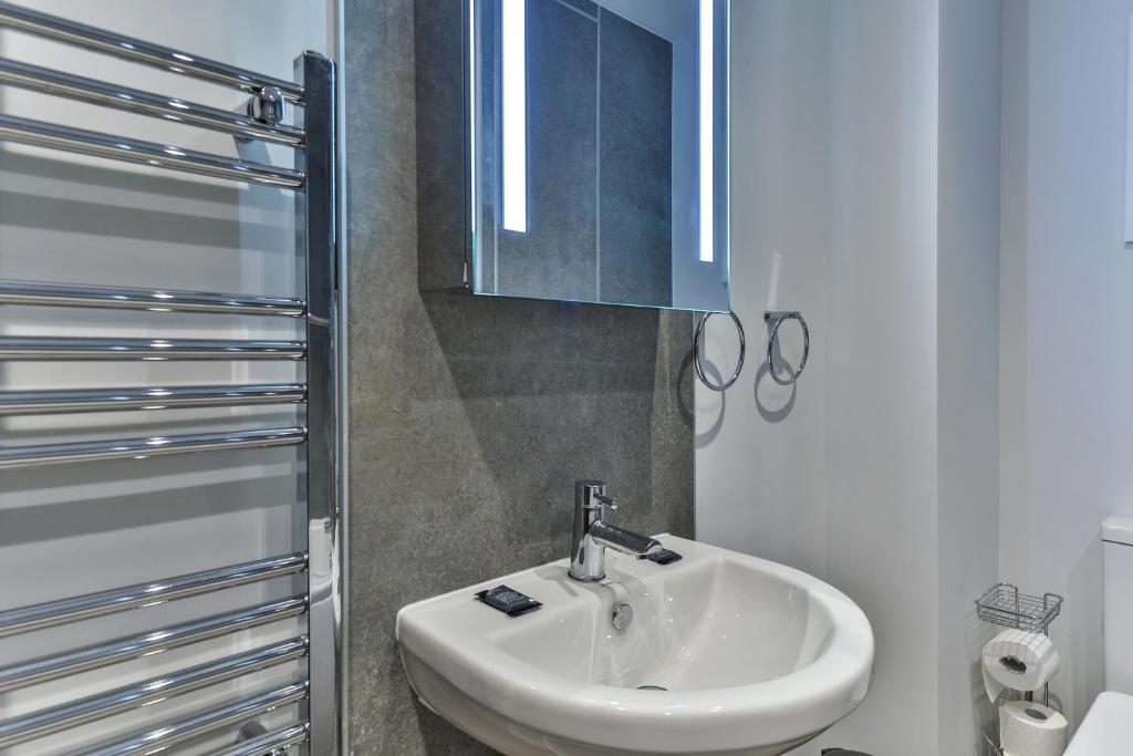 Finest Retreats - 13 Belle House - Apartment 1 7