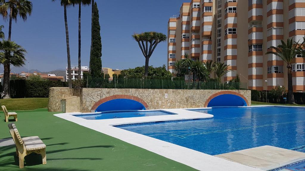 Bazén v ubytovaní Apartamento ValentinaBeach alebo v jeho blízkosti