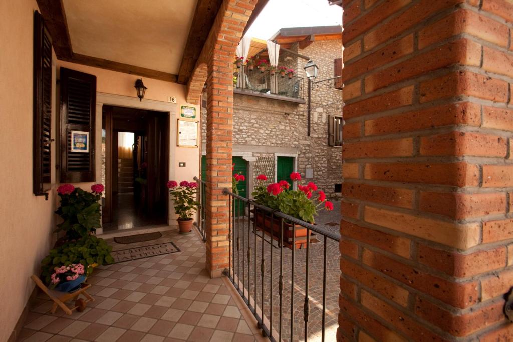 Fotografie z fotogalerie ubytování Hotel Castello v destinaci Tignale