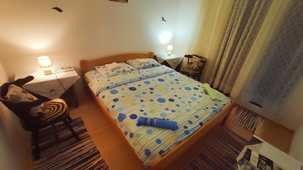 Postel nebo postele na pokoji v ubytování Privatni smještaj "Mratinje"