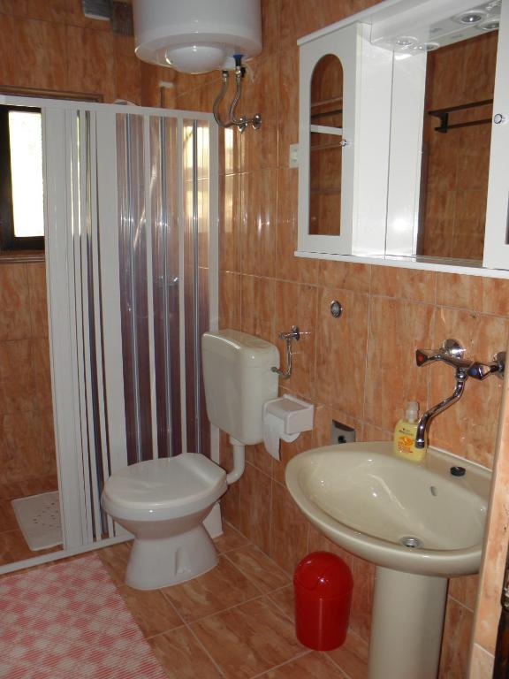 Koupelna v ubytování Apartments Babić