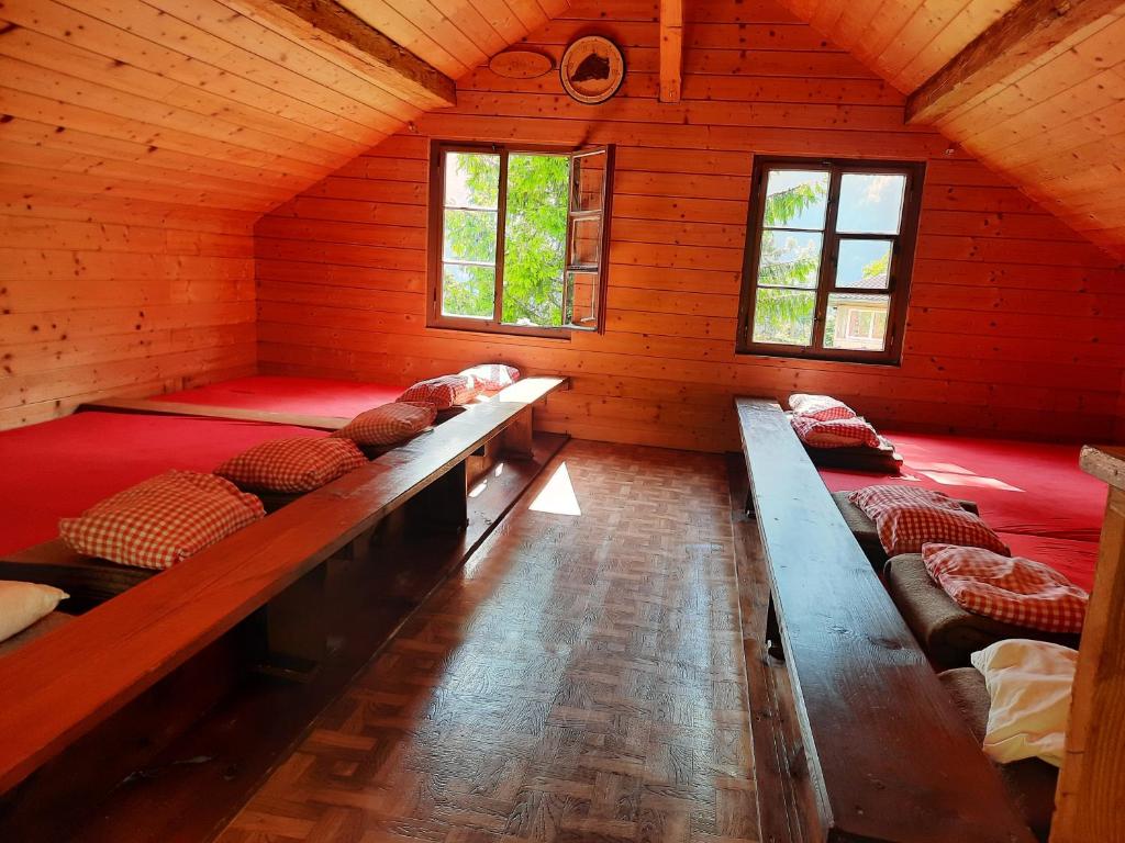 Postel nebo postele na pokoji v ubytování Berggasthaus Obbort