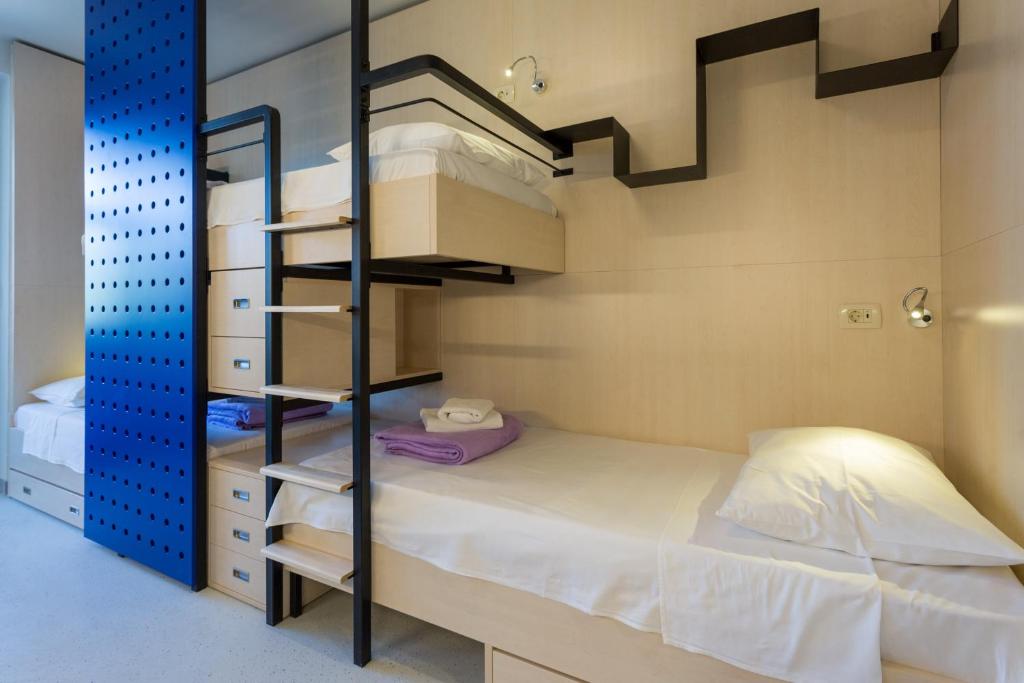 Postel nebo postele na pokoji v ubytování B&B rooms BB