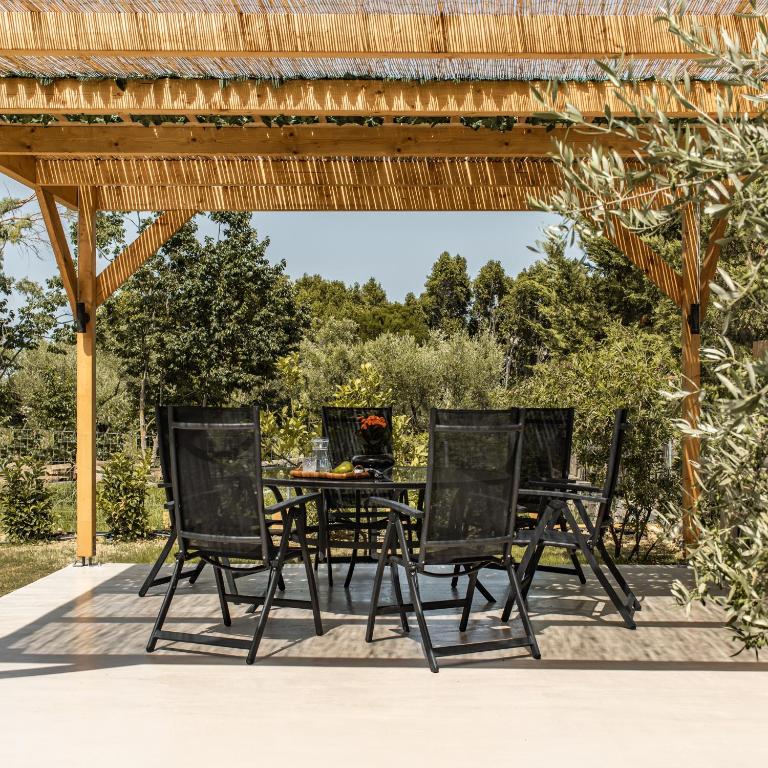 Fotografie z fotogalerie ubytování Murtini Stone Villa with Private Pool, by ZanteWize v destinaci Áyios Kírikos