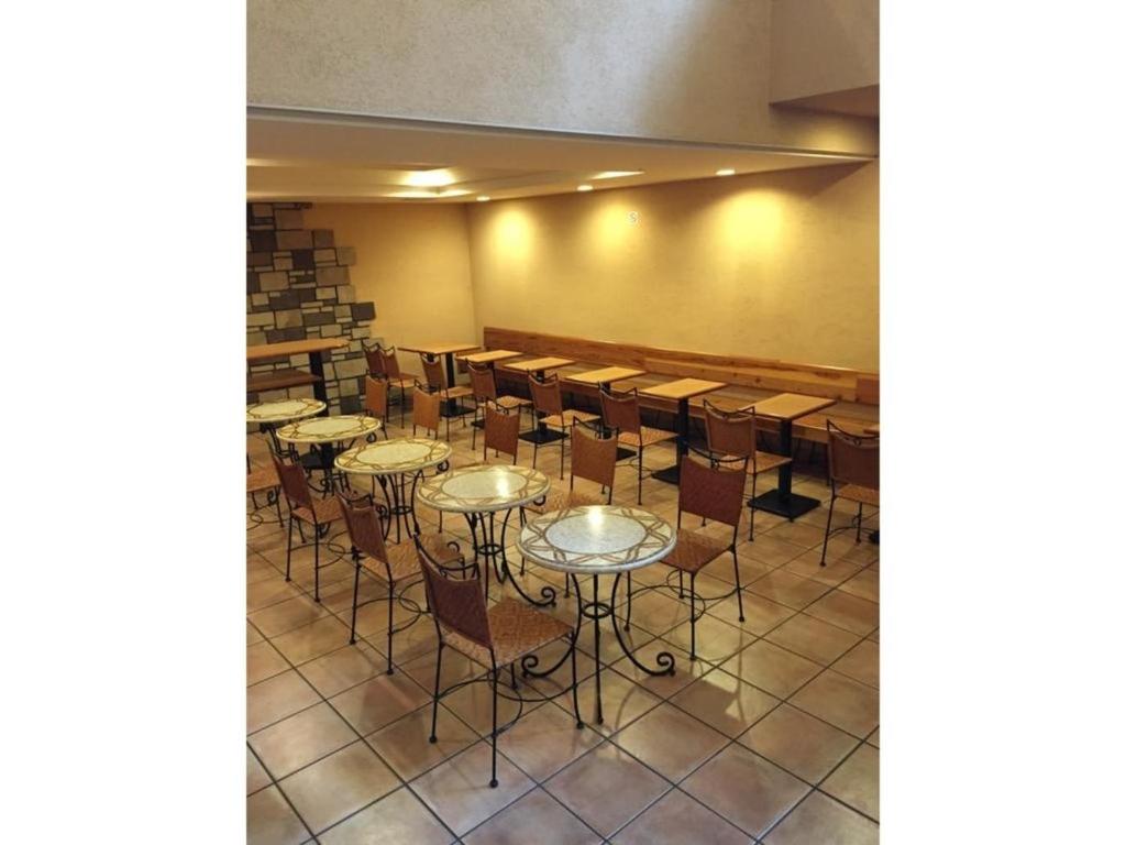 R&B Hotel Kobe Motomachi - Vacation STAY 40714vにあるレストランまたは飲食店