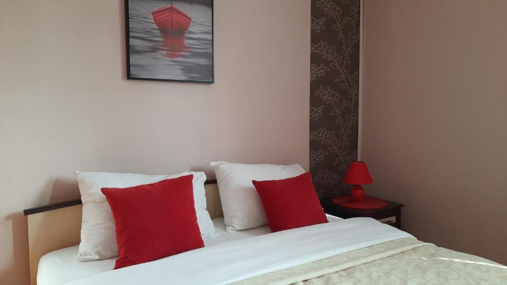 Postel nebo postele na pokoji v ubytování Apartmani RALE rooms