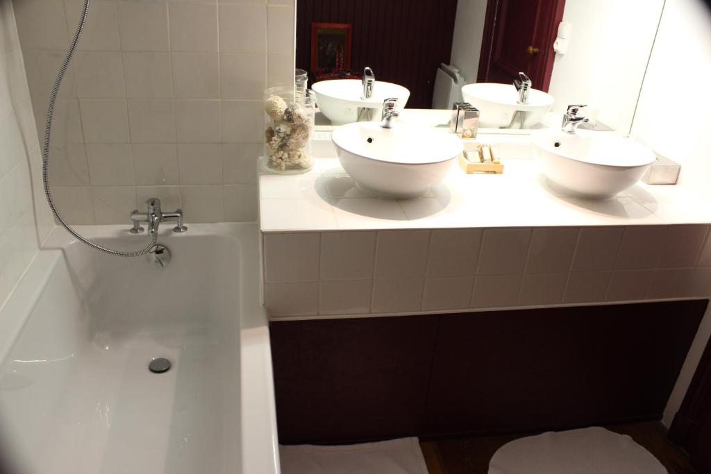 Château la Moune - BEIGE Double Room