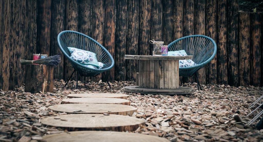 Foto sihtkohas Unhošť asuva majutusasutuse Glamping Nad Meandry galeriist