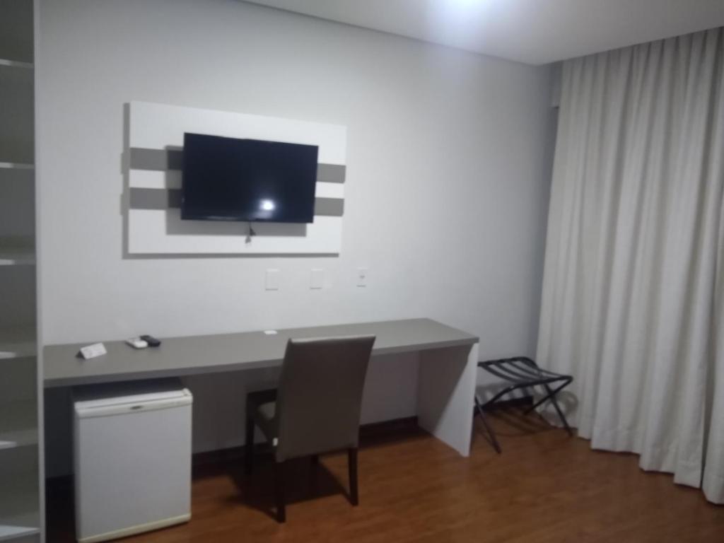Embaixador Hotel & Centro de Eventos by Fast10 - Superior Room With Double Bed