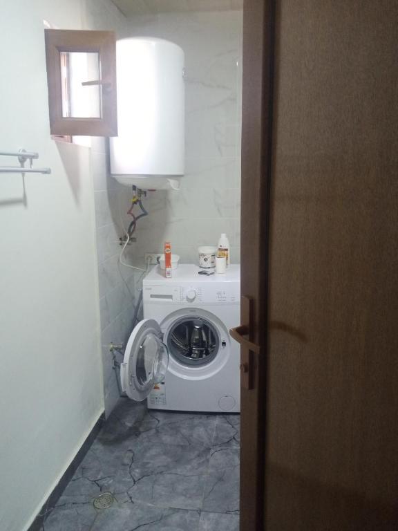 Bany a Guesthouse Data