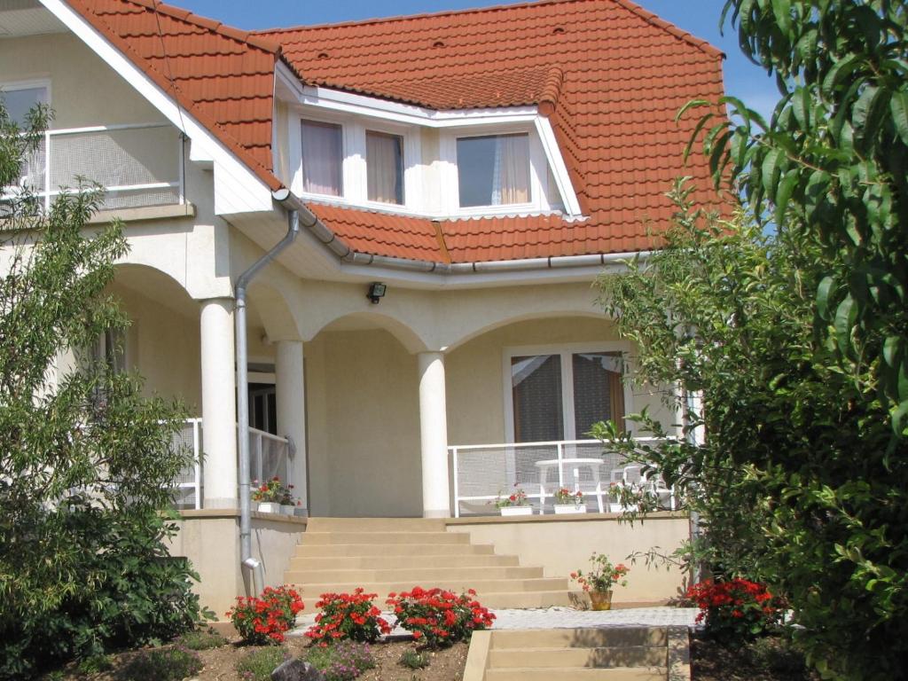 Lipták Vendégház 8230 Balatonfüred, Lipták Gábor utca kép - 1