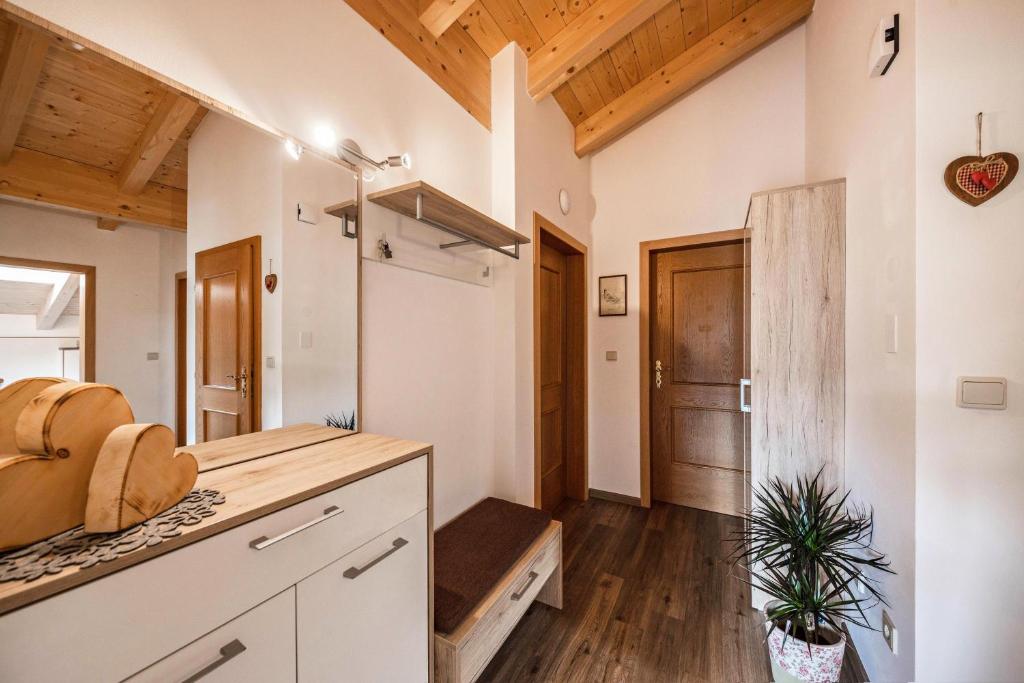 Kuchyň nebo kuchyňský kout v ubytování Panoramawohnung Annaheim