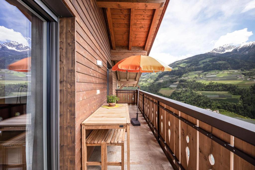 Nespecifikovaný výhled na hory nebo výhled na hory při pohledu z apartmánu