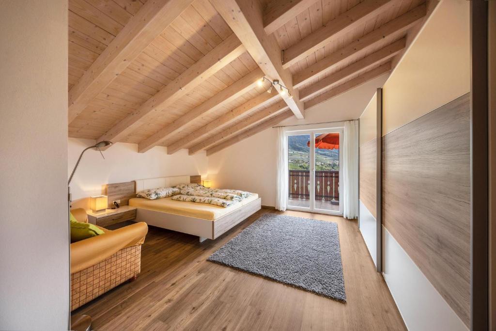 Postel nebo postele na pokoji v ubytování Panoramawohnung Annaheim