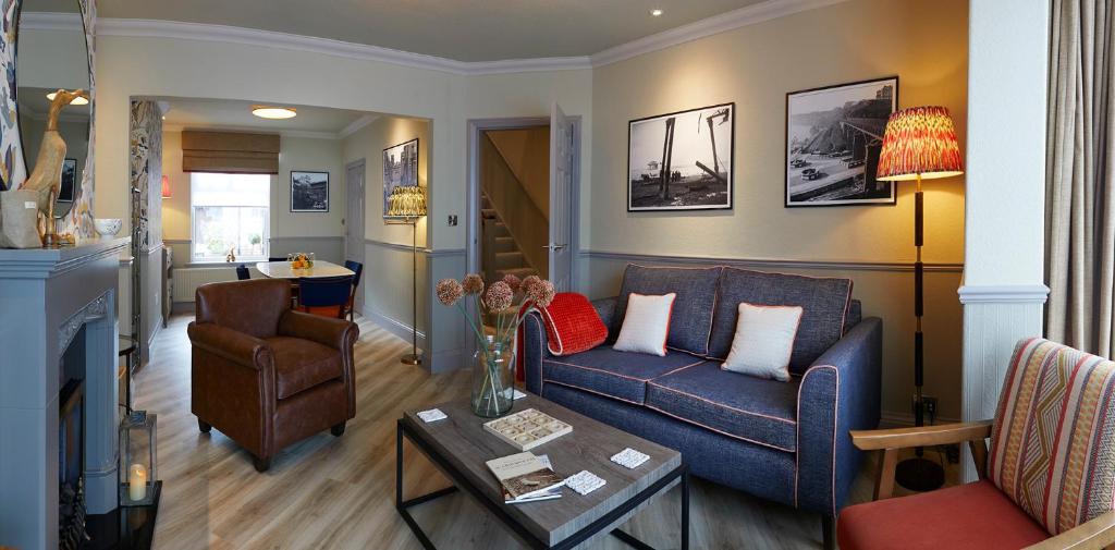 The Plough Inn & Cottages - Resim 12