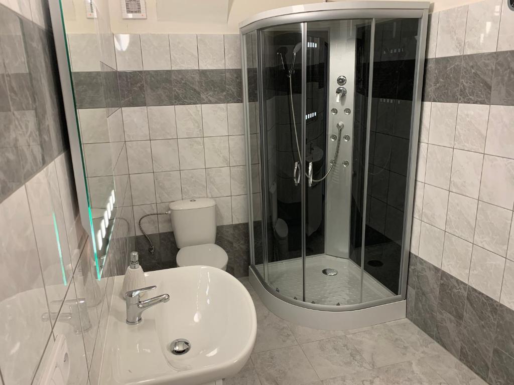 Apartmány Žižkova - Apartment - Ground Floor