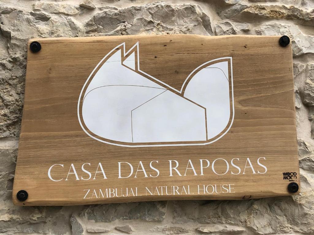 Certifikát, hodnocení, plakát nebo jiný dokument vystavený v ubytování Casa das Raposas