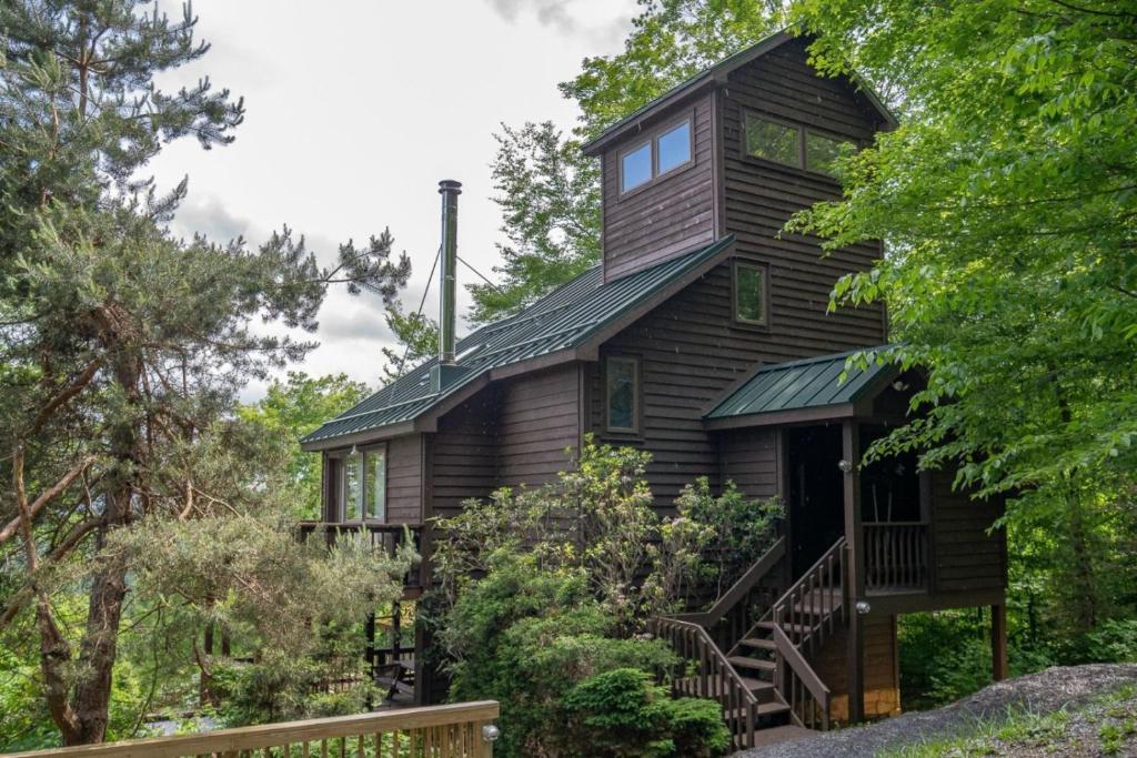 Mountain Mama - Housity