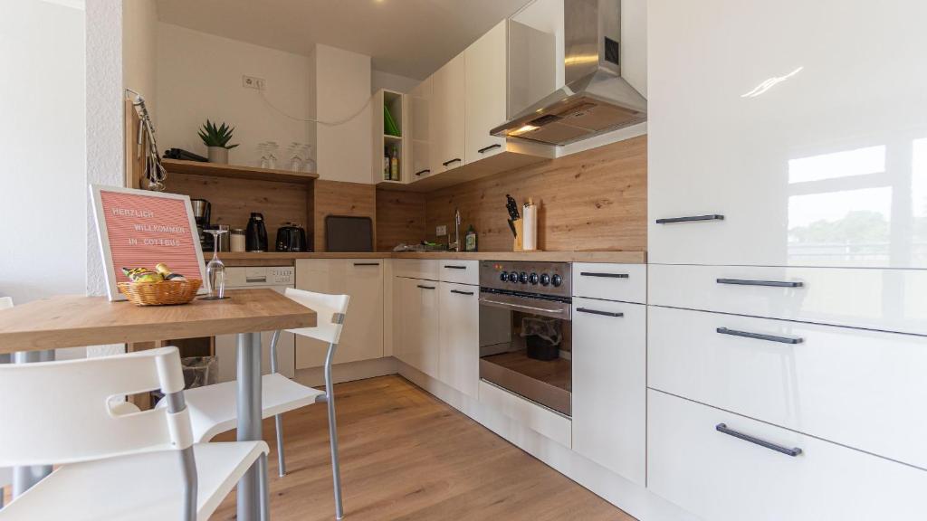 Central Apartment, 55m2, Kitchen, Washer, Netflix, Parking - One-Bedroom Apartment